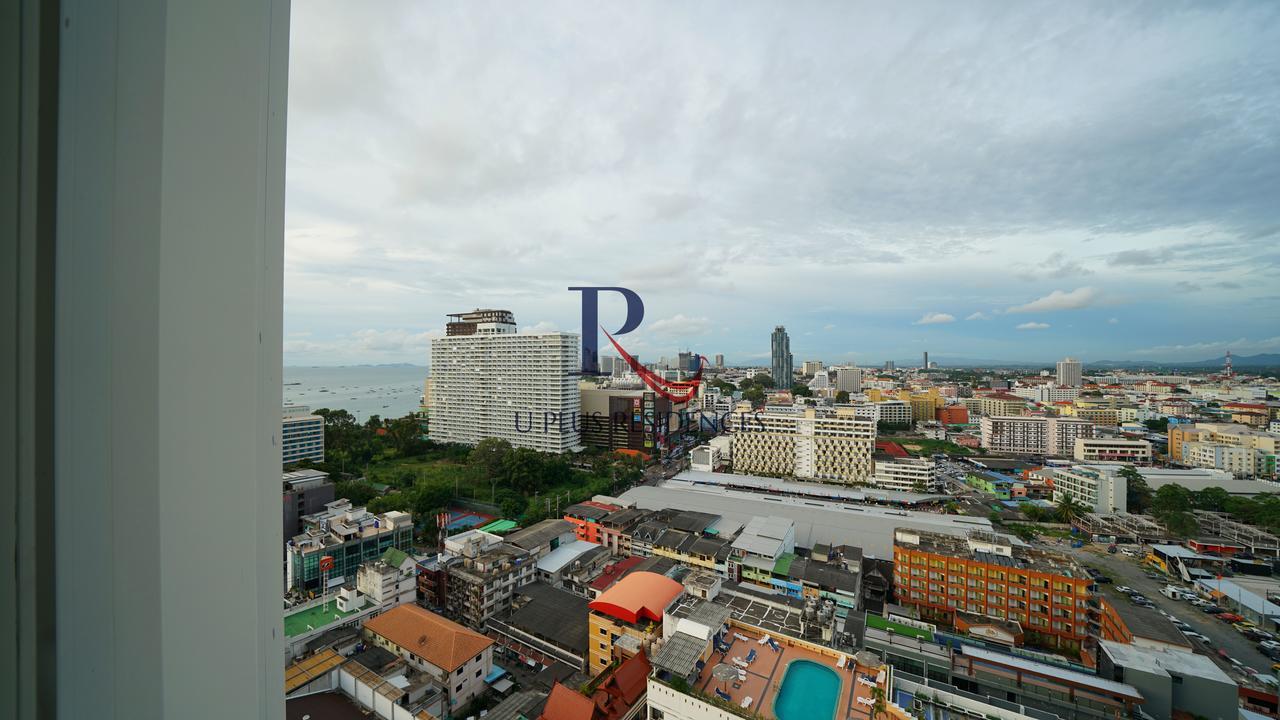 Apartamento The Base Pattaya Exterior foto